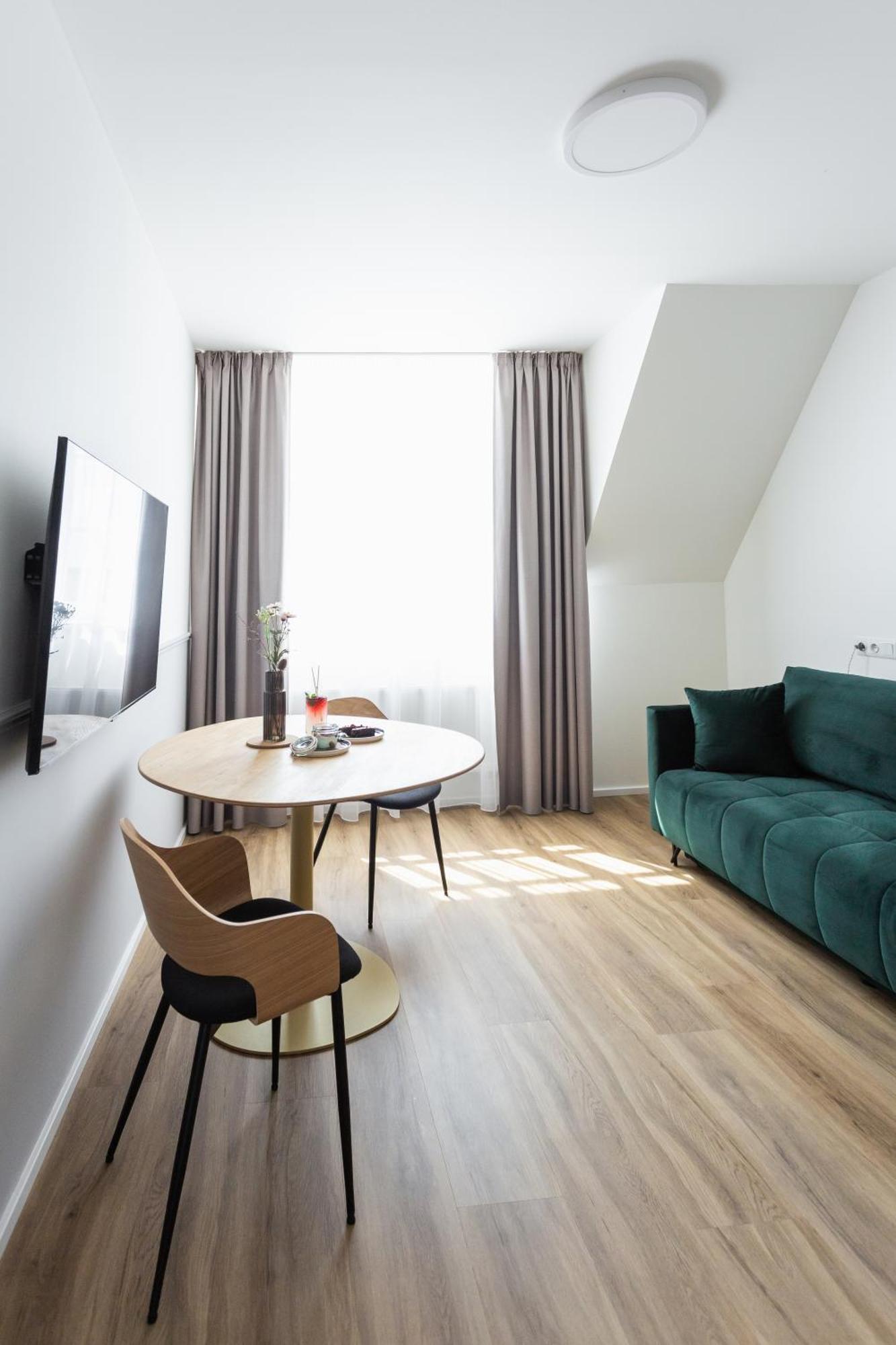 Apartments By Prague City Golf Екстериор снимка