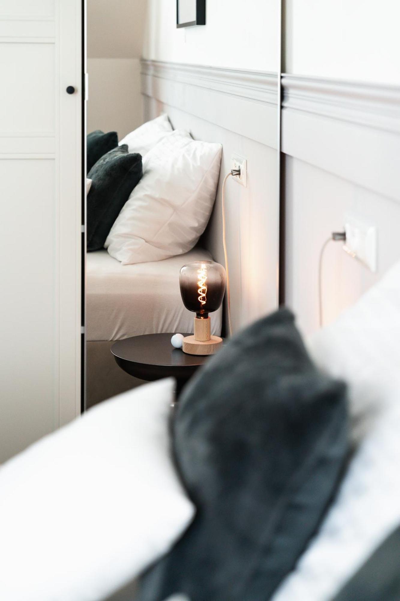 Apartments By Prague City Golf Екстериор снимка